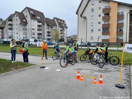Uspešno izvedeno občinsko tekmovanje Kaj veš o prometu (25)